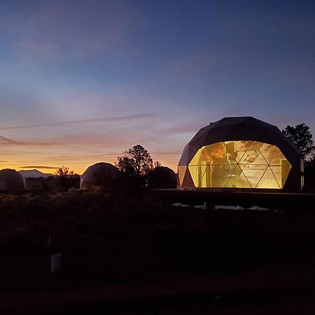 Clear Sky Resorts - Grand Canyon - Unique Sky Domes Valle Exteriör bild